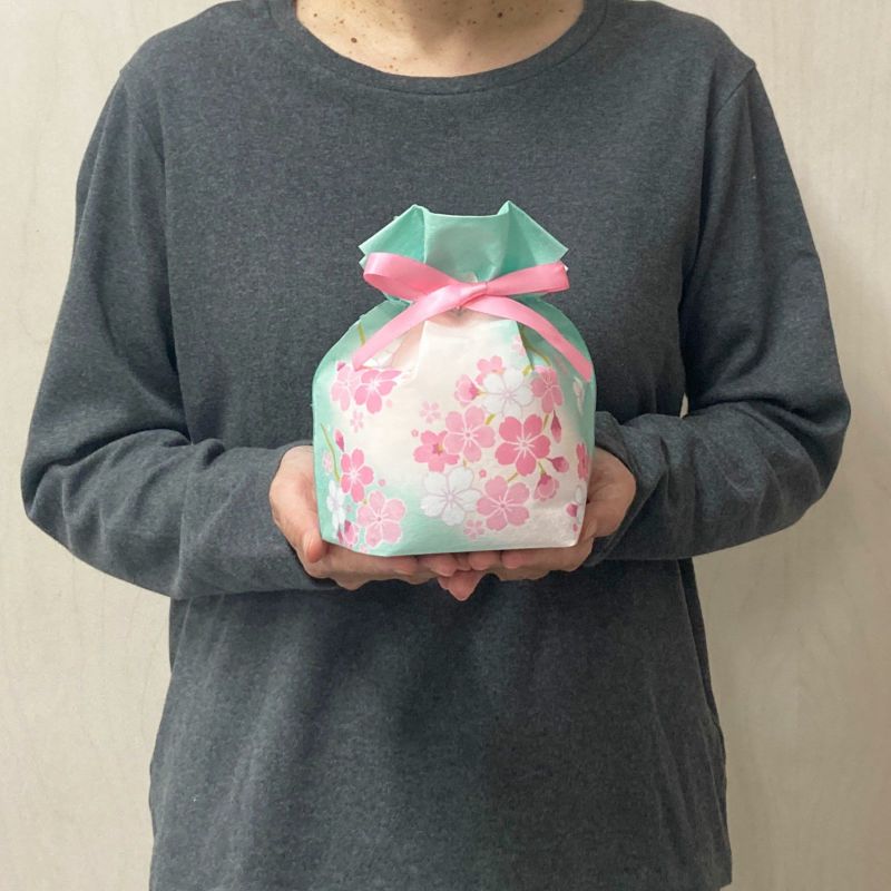 ラッピング｜【春ギフト】巾着（特小）桜びより柄｜不織布ラッピング袋｜20枚入～